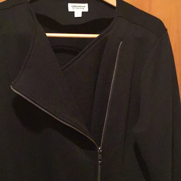 Black Top with Asymmetrical Side Zipper - Picture 6 of 9